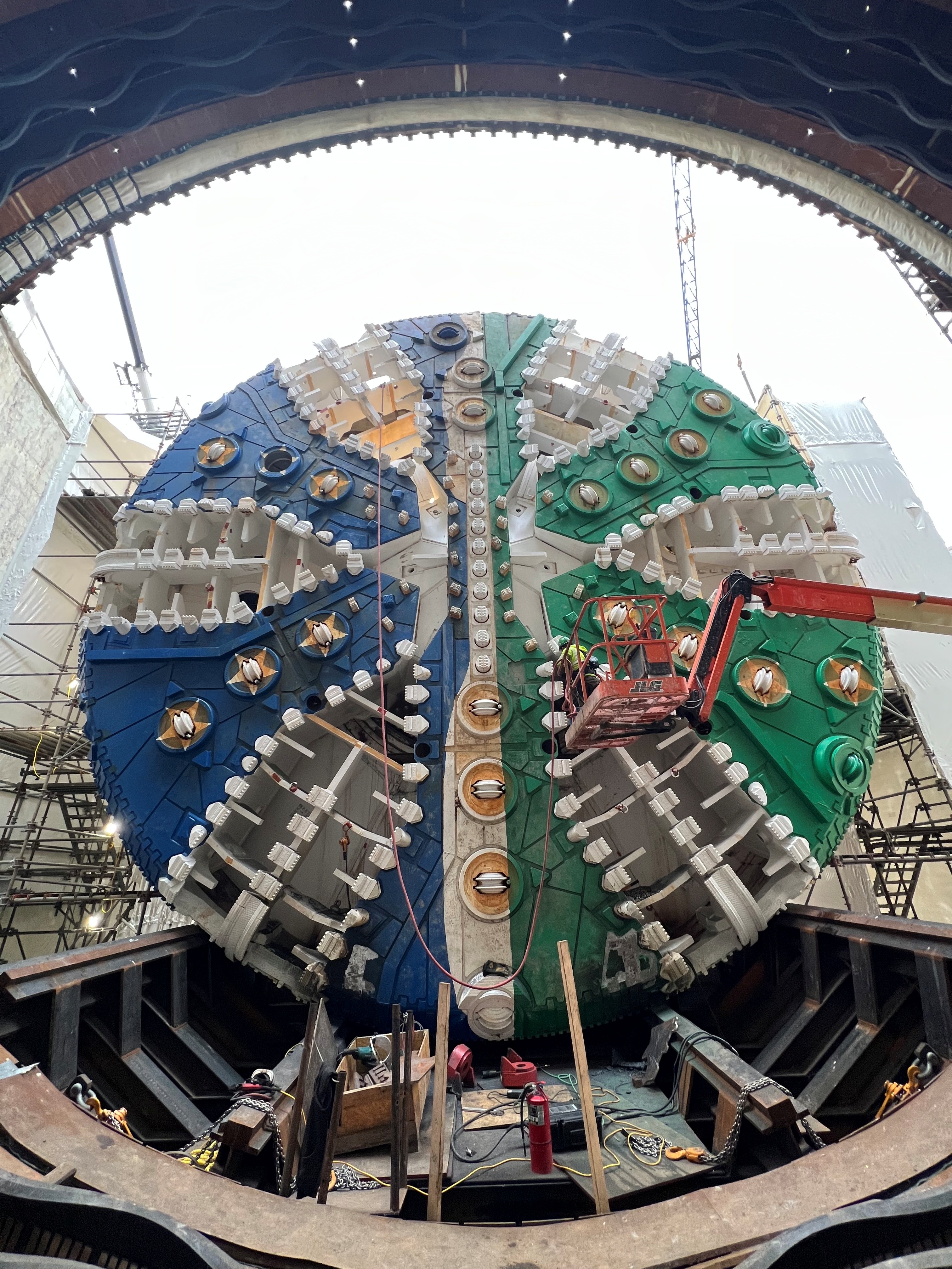 Honorable mention photo by Lion Nitschke : Hampton Roads Bridge Tunnel, Virginia “View of variable TBM "Mary's" cutterhead from the start-up seal.”